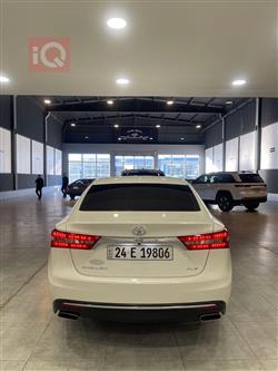 تۆیۆتا ئەڤەلۆن